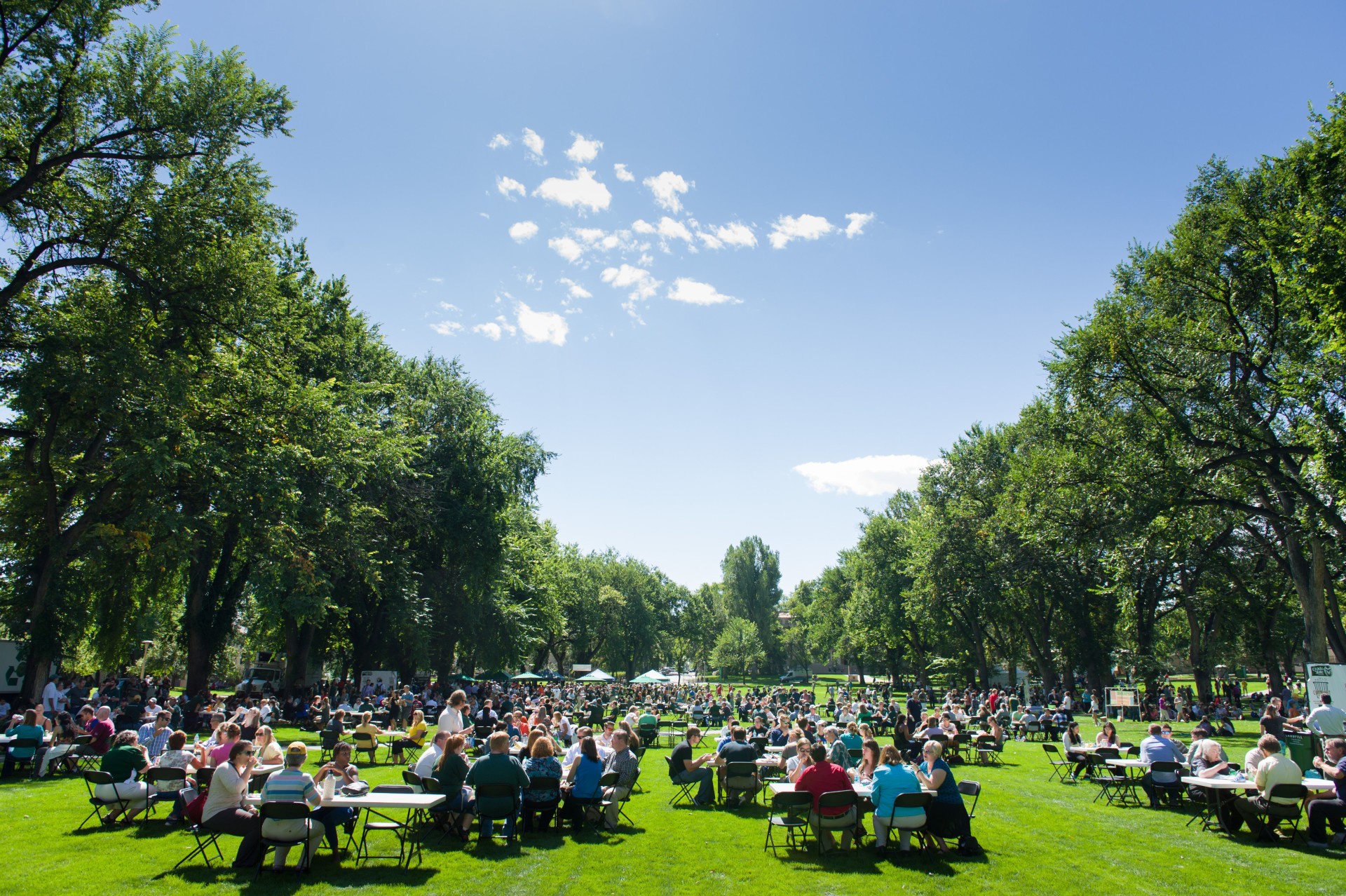Housing and Dining Services provides a picnic for the entire CSU community after President Tony Frank's annual Fall Address on the Oval.