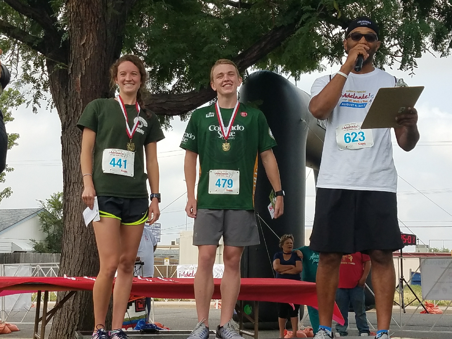 Triathlon Team runs 5K with Denver community