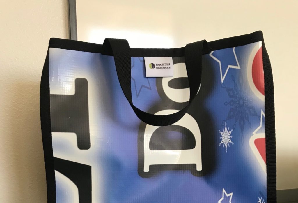 Tote bag from recycled banner