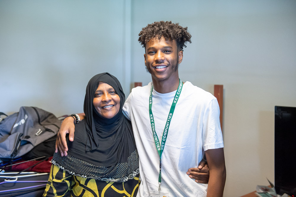Student and mom in residence hall