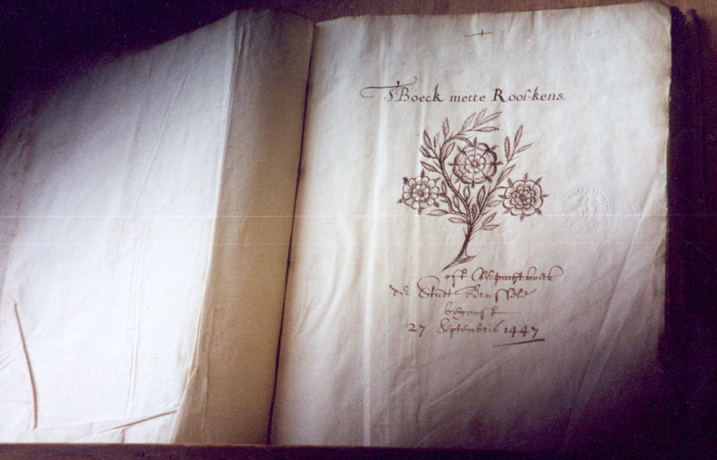 An image of the book of little roses