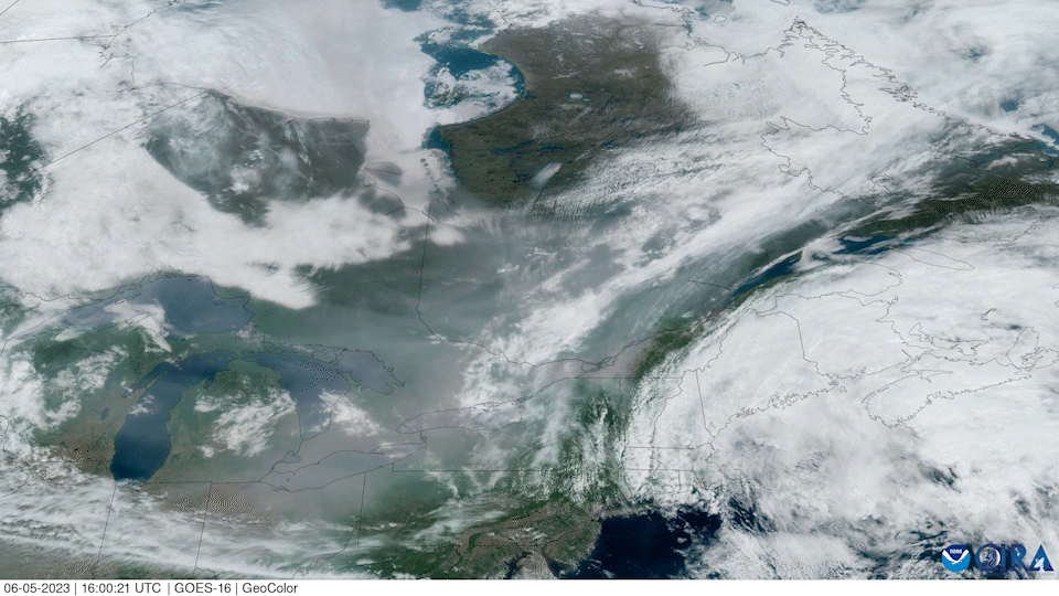 GIF shows heavysmoke from Quebec pushing down to the east coast
